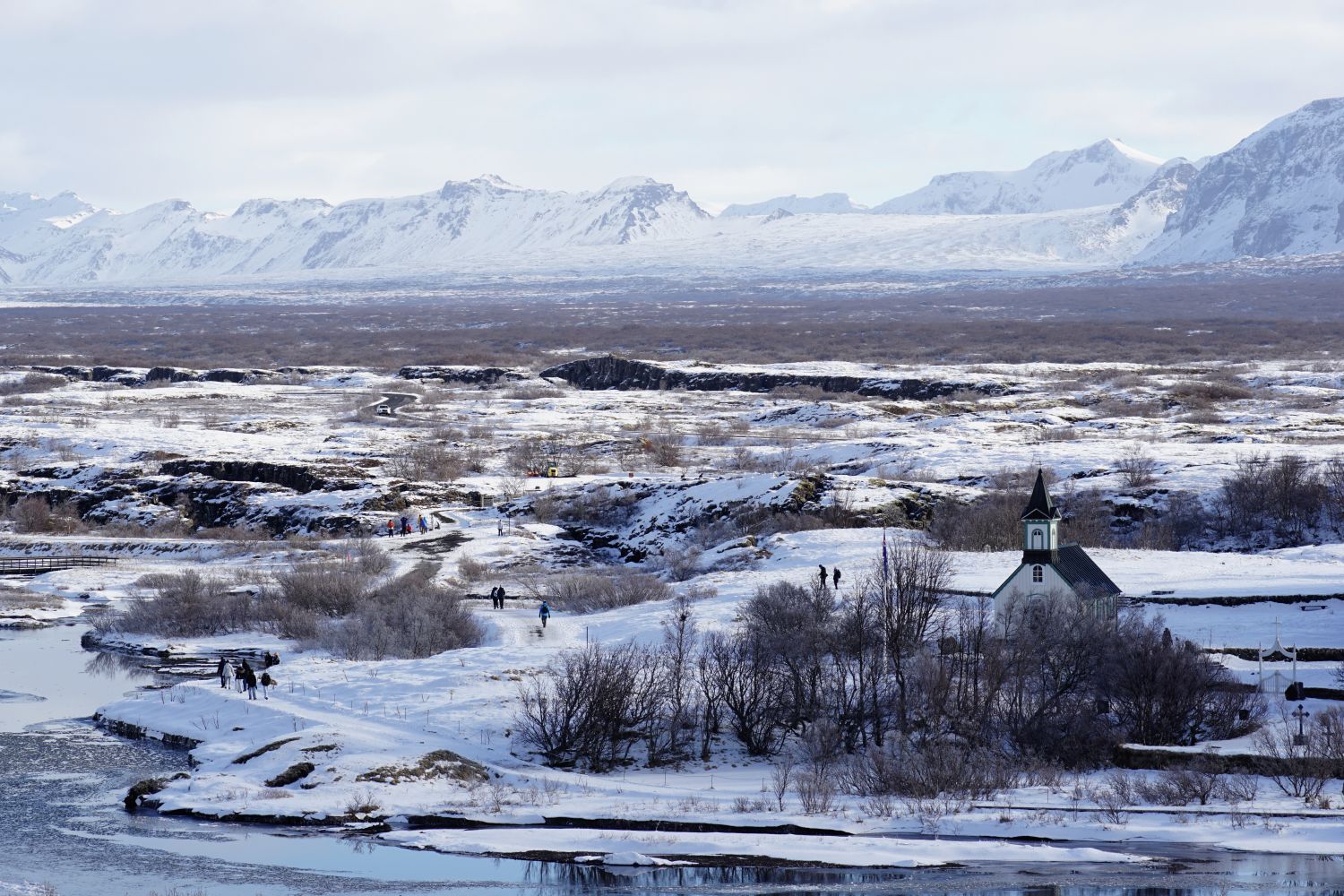 Nationalpark Thingvellir in Island im Winter bei Schnee