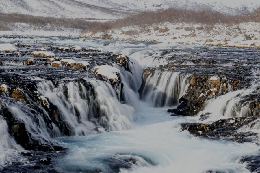 Der Golden Circle mit Wasserfall in Island im Winter bei Schnee