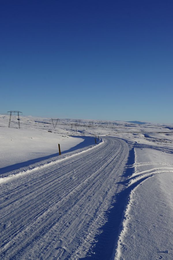 Islands Südküste im Winter bei Schnee