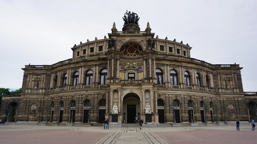 Dresden Entdecken: Barock, Kunst und Wiederaufbau