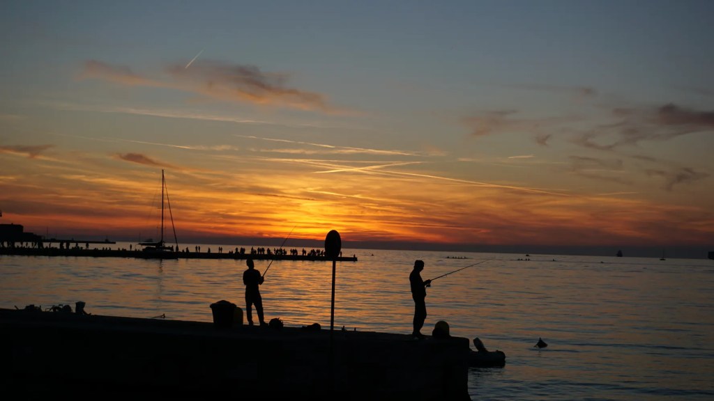 Nebel in Bohinj und Sonnenuntergang in Triest – Interrail Tag 3