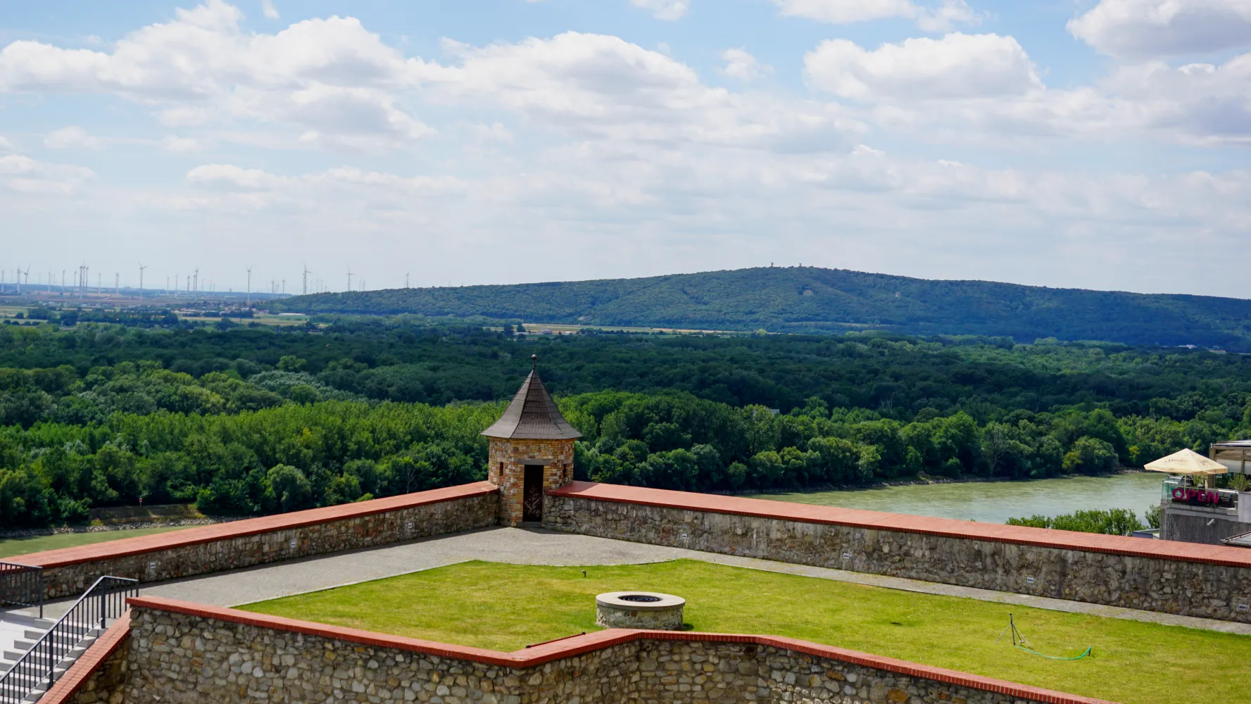 Entdeckungstour: Von Wien nach Bratislava mit dem Zug